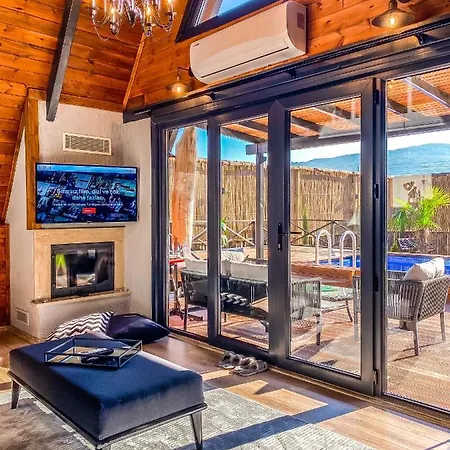 Ugurlubungalov Vila Sapanca