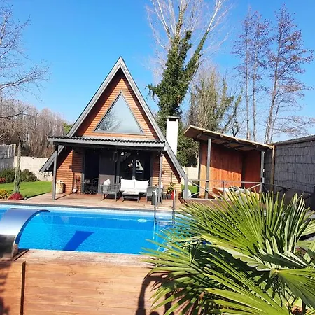 Ugurlubungalov Vila *